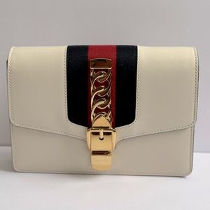 Brand New Authentic Gucci Sylvie Leather Belt Bag in White